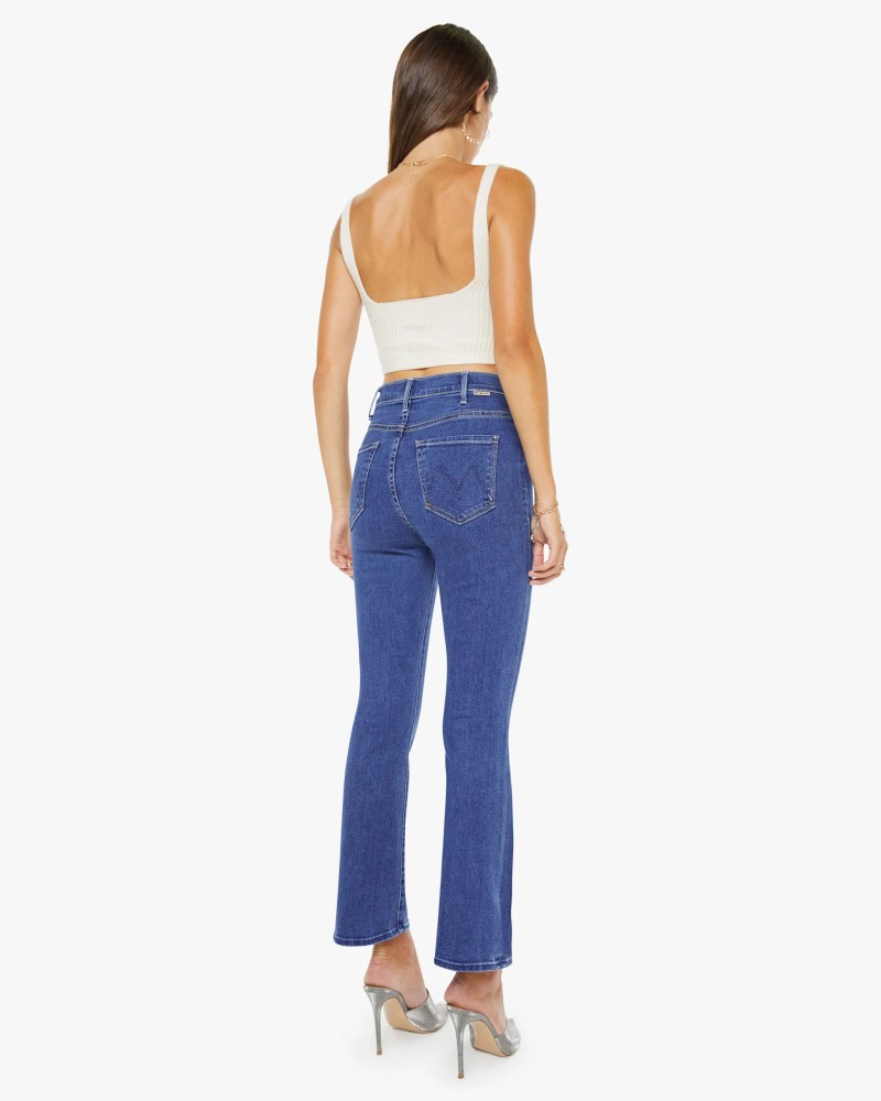 The Best Butt-Lifting Jeans According to Stylists in 2025