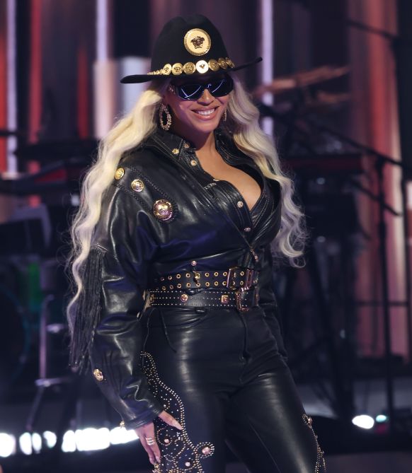 Beyoncé accepts the Innovator Award onstage during the 2024 iHeartRadio Music Awards at Dolby Theatre in Los Angeles, California on April 01, 2024.