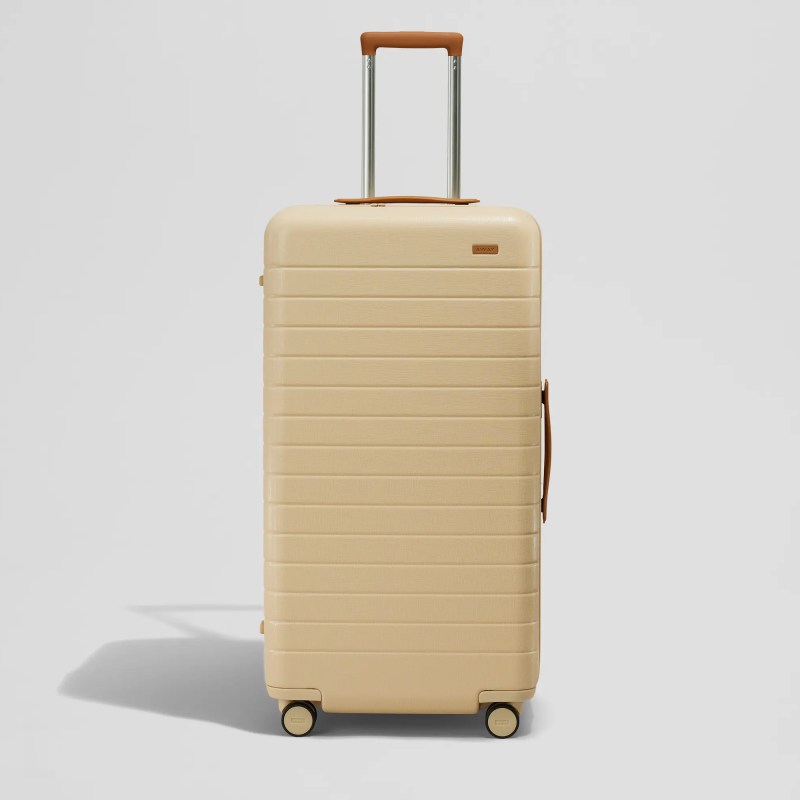 The Best 'White Lotus' Collaborations 2025 from Abercrombie, Homesick & More