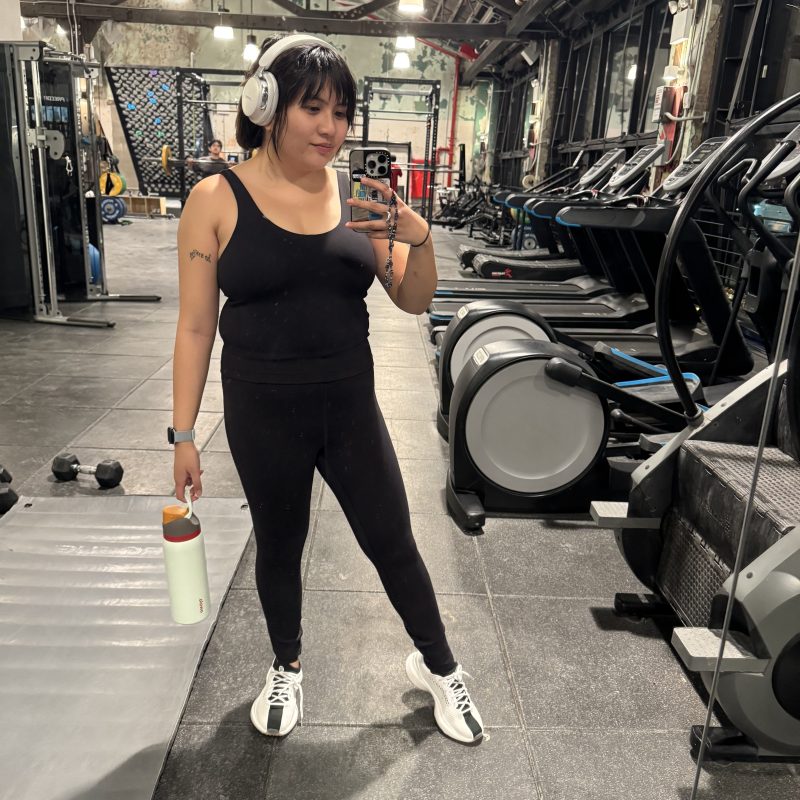 Lea wearing the Lululemon Glow Up Super-High-Rise Tight 25" in the black colorway