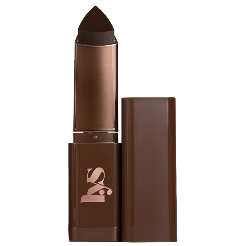 11 Best Foundations for Deep Skin Tones Per an Editor & MUAs 2025