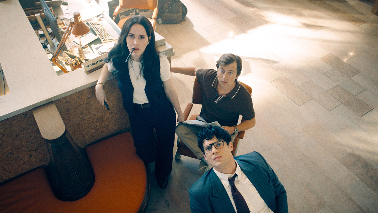 SUPERMAN, from left: Rachel Brosnahan as Lois Lane, Skyler Gisondo as Jimmy Olsen, David Corenswet as Clark Kent /Superman, 2025.