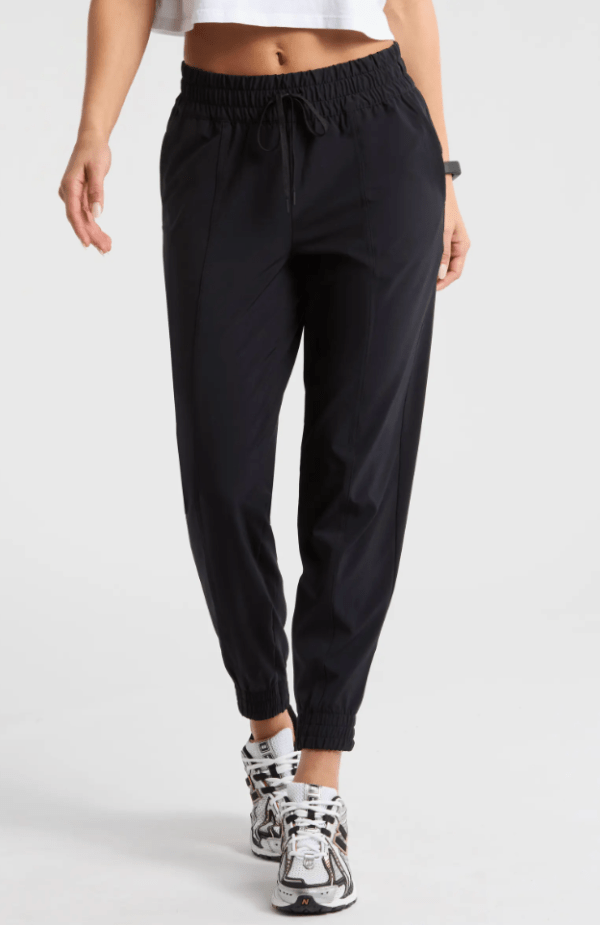 What to Wear at Disneyland According to a Disney-Loving Editor