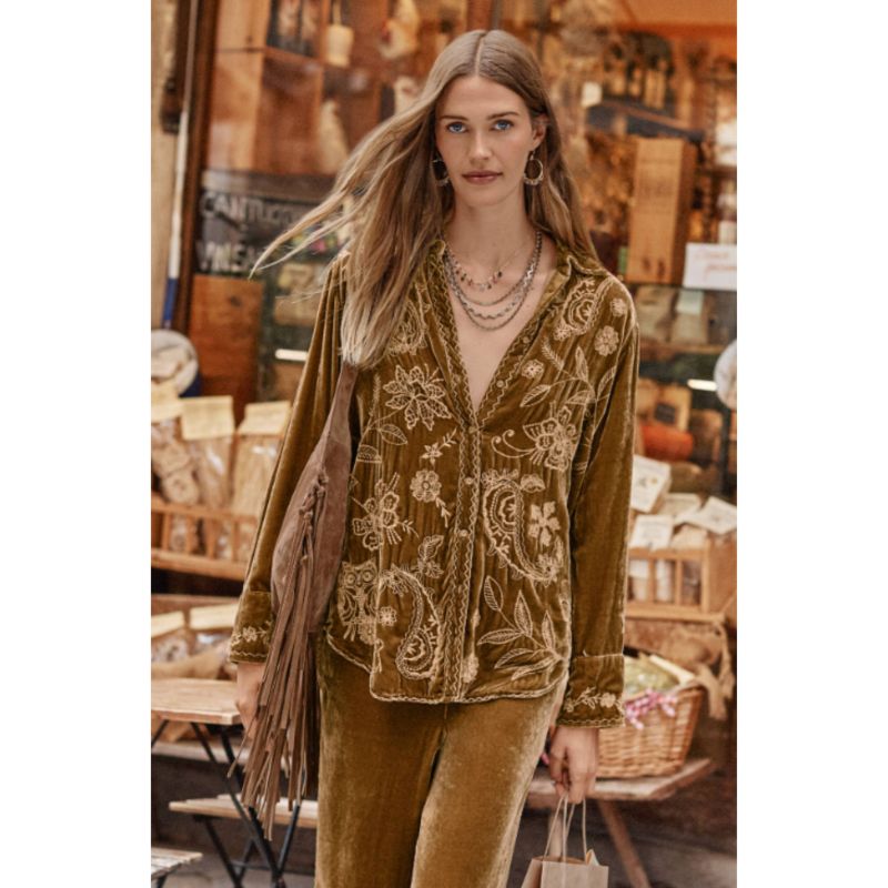 11 Brands Like Zara That Are Just as Trendy & Affordable 2025