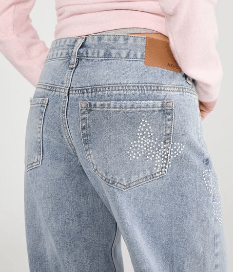 10 Aeropostale Gifts for 2025 as Told by a Millennial