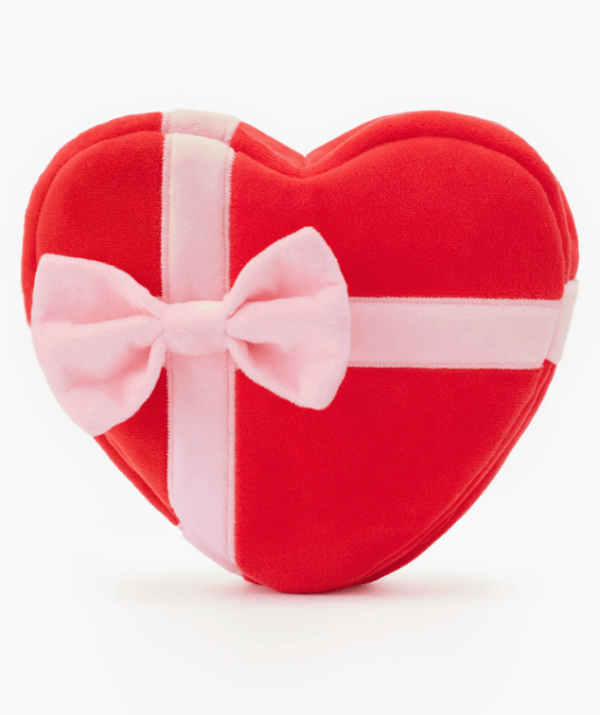 33 Best Valentine's Day Gift Ideas for Her in 2026